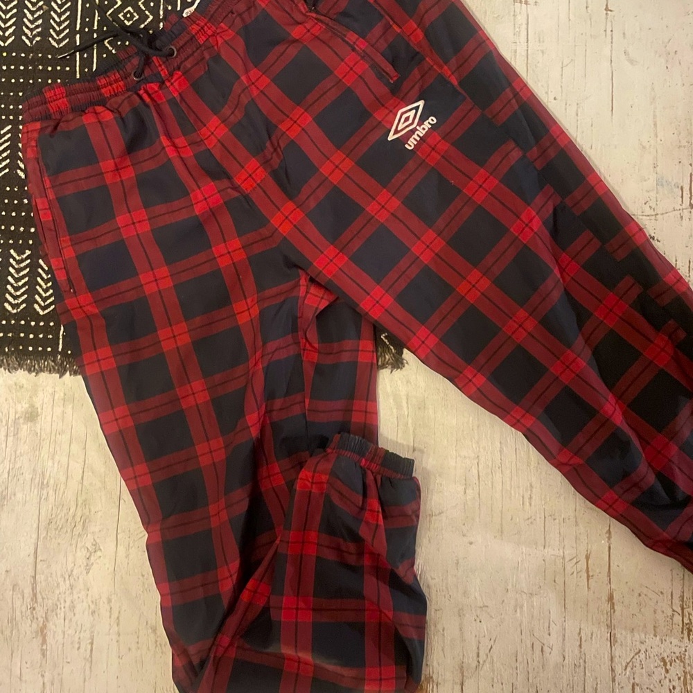 Pull & Bear X Umbro collab check track pants